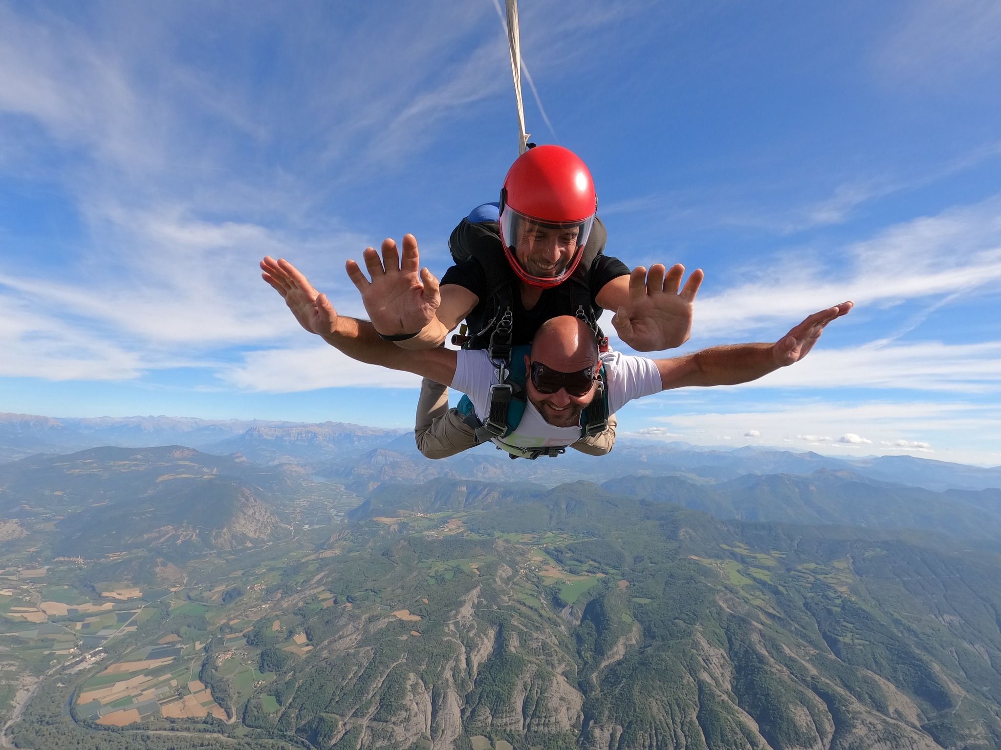 Saut en parachute âge requis et conditions • Parachutisme Tallard, Gap — free download